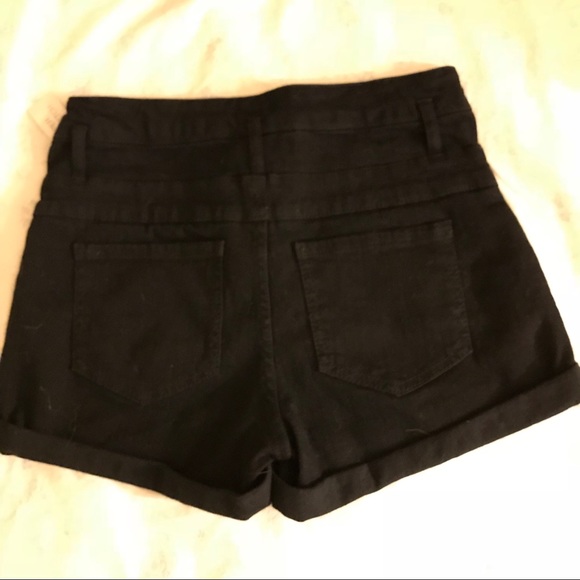 🔅High Rise Black Shorts🔅 - Picture 4 of 5